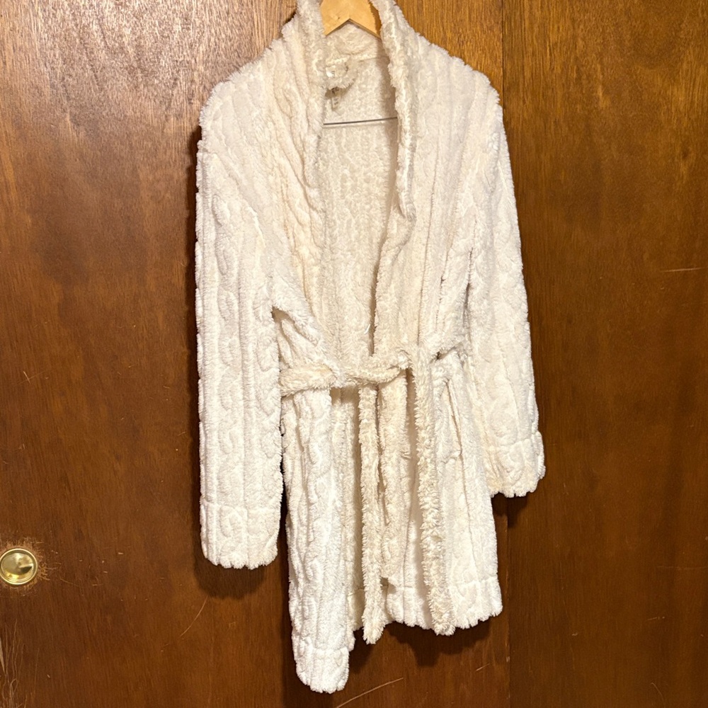 Luxurious White Women's Plush Robe